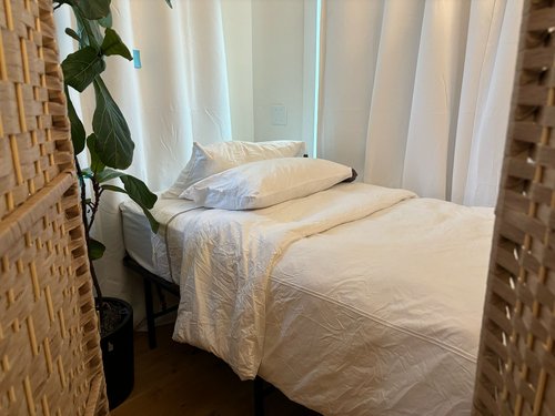 Shared Dorm 01 Photo